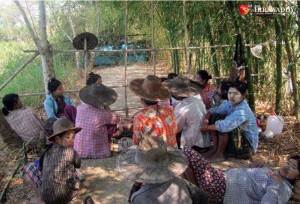 Farmers Protest in Maubin Township 26 Feb 2013 © JPaing / The Irrawaddy