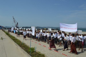 Kyauk Phyu protest 18 April 2013 by Shwe Gas Movement