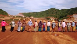 land owners protest thier land in Burma