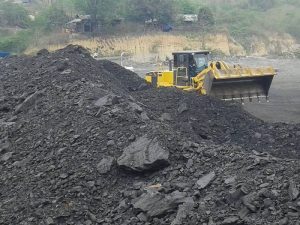 08-02-2016  Coal mining site in Nam Ma area